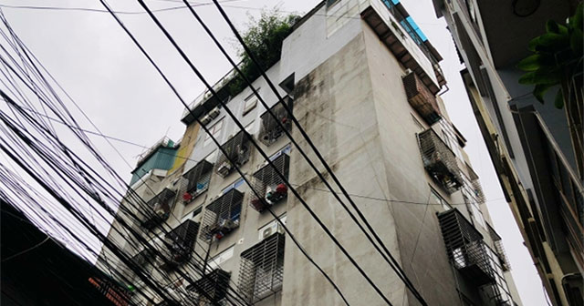 Police recommend buying rope ladders and smoke masks in apartments