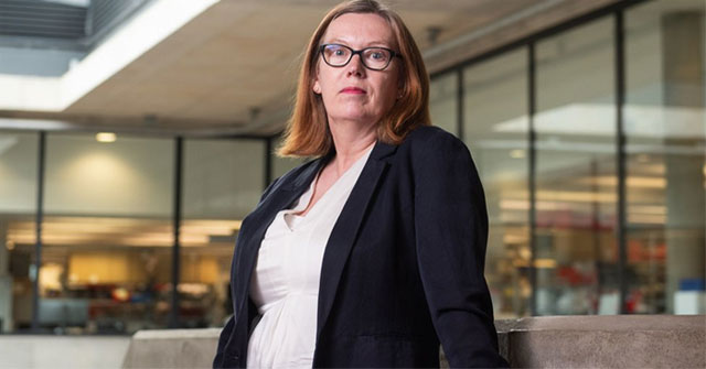 Portrait of the female scientist behind the success of the Astrazeneca vaccine against Covid-19
