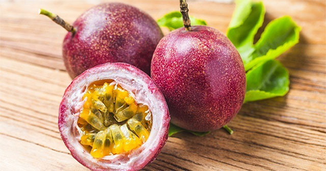 Production of vegetable oil from purple passion fruit seeds