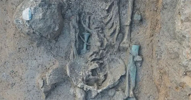Rare archaeological site of the Bronze Age discovered in Vuon Chuoi