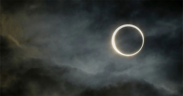 Rare 'ring of fire' solar eclipse in South America