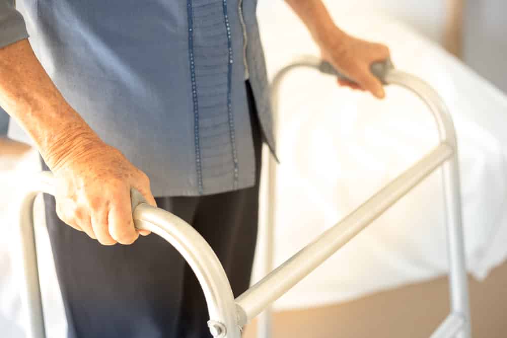 Research: Breakthrough device helps paralyzed people walk