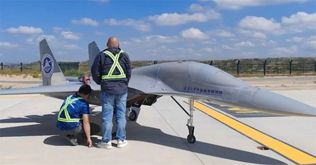 Rotary engines help aircraft reach supersonic speeds