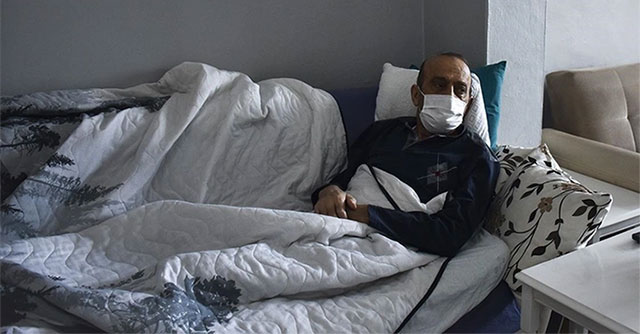 Science has given up on a man who has been positive for SARS-CoV-2 for 14 months