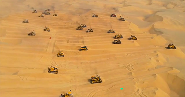See how China built a highway more than 150km through the desert despite the sandstorm