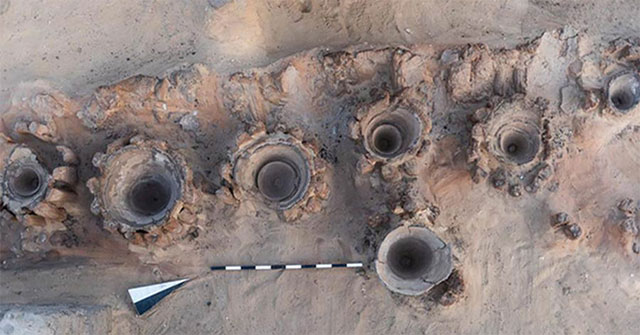 Shocking works on the banks of the Nile: Egyptians 'out of time'?