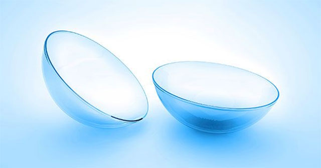 Should I wear contact lenses at night?
