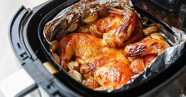 Should you use foil in an air fryer?