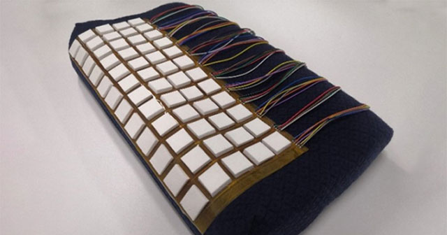 Smart pillow gets energy from head movement
