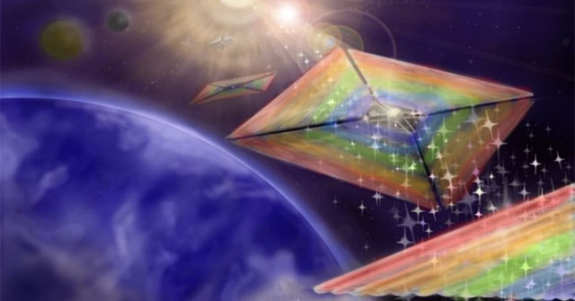 Solar sail 'bends' light to fly in space
