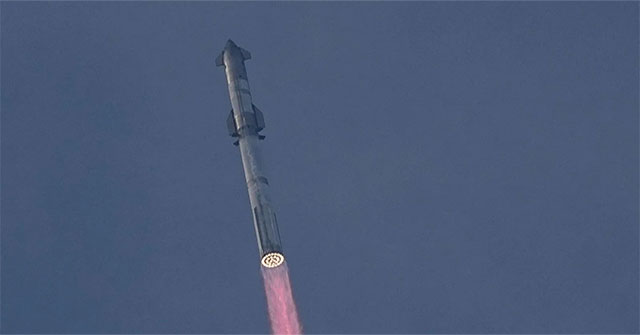 SpaceX announces plans to conquer Mars