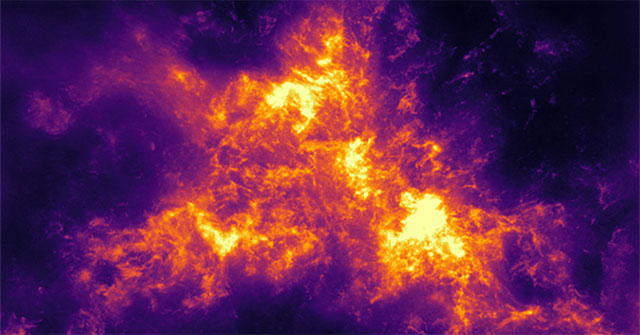 Spectacular image of a galaxy with a 'tail' about to collide with the Milky Way