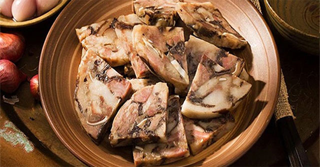 Spring rolls on Tet holiday: Experts note diet to avoid 'bringing disease into the body'