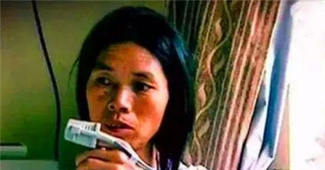 Strange woman who hasn't slept for... 40 years