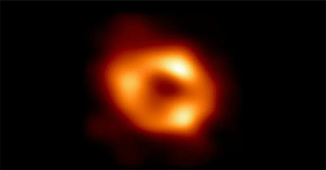 Successfully photographed a black hole in the center of the Milky Way