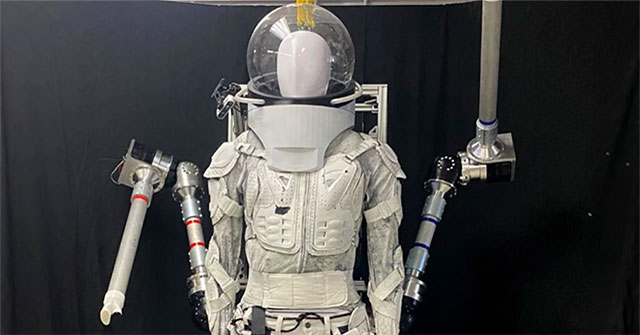 'Super Limbs' invention helps astronauts stand firmly on the Moon
