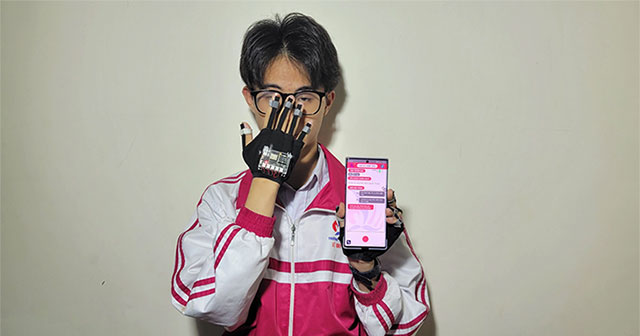 The 11th grade student and his AI gloves translate and help people with disabilities