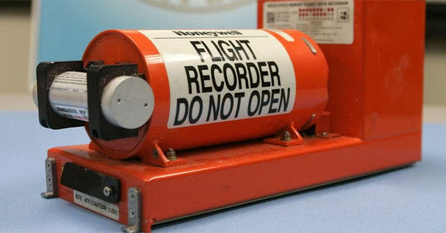 The aircraft black box is so important, why not sync its data to the 'cloud'?