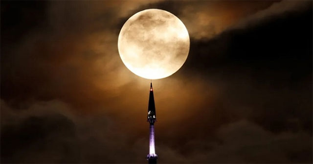 The biggest supermoon of the year is about to light up the world's skies