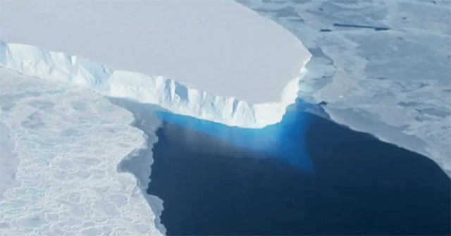 The idea of ​​​​creating a 100km long curtain to prevent glaciers from melting