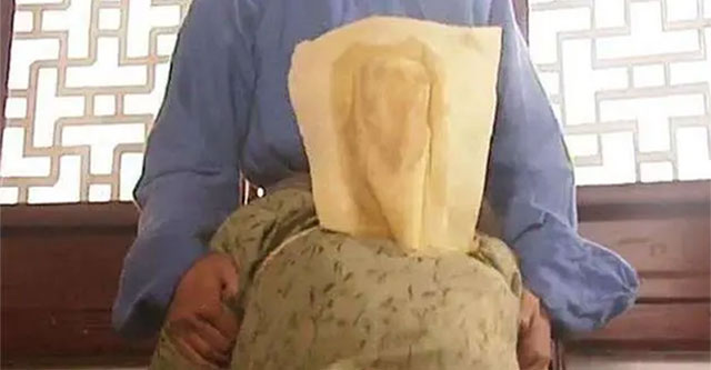 The Imperial Concubine - A punishment with just a piece of paper but the brutality is no less than being executed by slicing