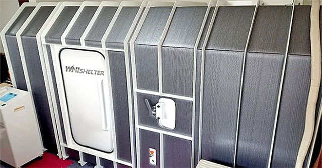 The Japanese built an extremely comfortable nuclear bunker, placed right in the house