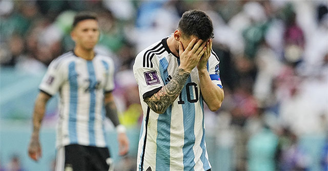 The Mathematical Problem of Organizing a 48-Team World Cup