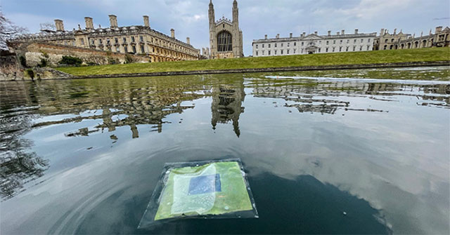 The research team imitates nature to make 'artificial leaves' to produce clean fuel