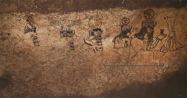 The secret room reveals the hidden corner of the Iron Age