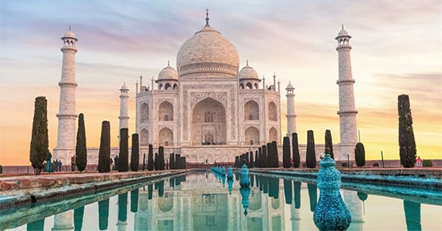 The secret rooms are locked at the Taj Mahal in India
