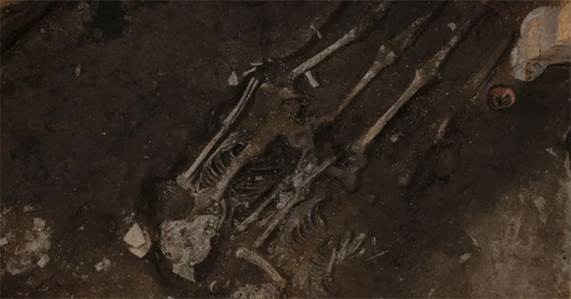 The set of remains reveals the horrifying secret at the foot of the wall of Korea's 'Moon Palace'