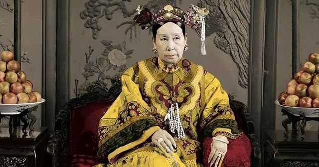 The strange phenomenon appeared on the day Empress Dowager Cixi was born, foreshadowing the fall of the Qing Dynasty