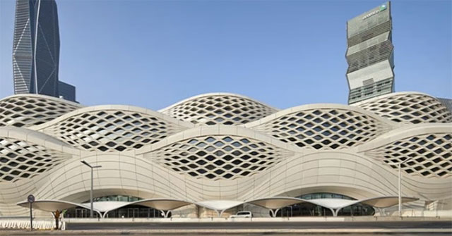 The world's longest driverless metro system