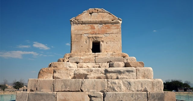 The world's oldest earthquake-proof tomb