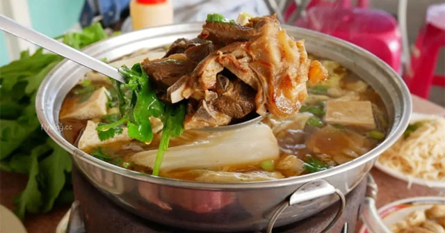 This extremely famous type of meat is good for both men and women. During Tet, you should use it to nourish your body.
