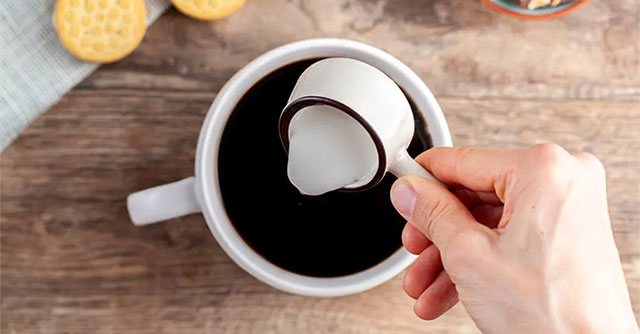 Top 6 drinks that make people age faster