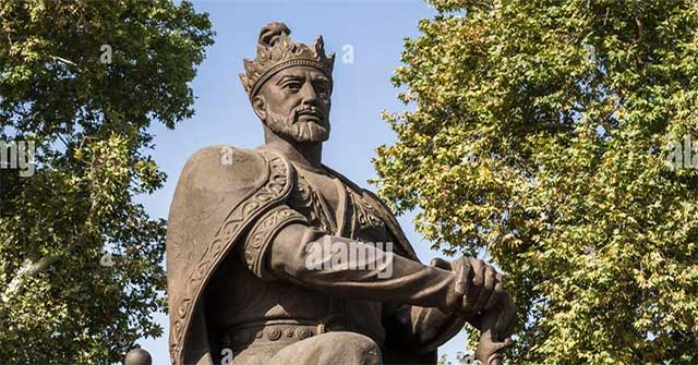 True to the curse of tyrant Timur