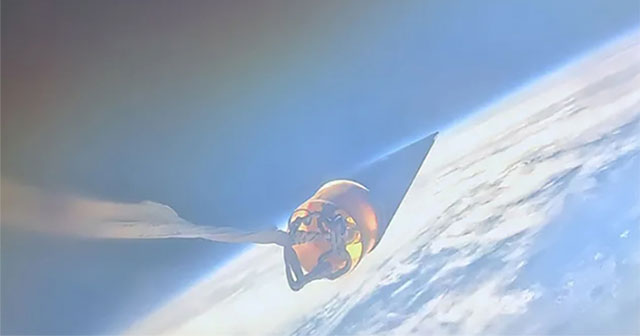 US student's amateur rocket reaches record height