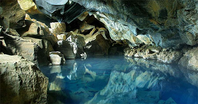 What is groundwater? Factors causing pollution and degradation of groundwater