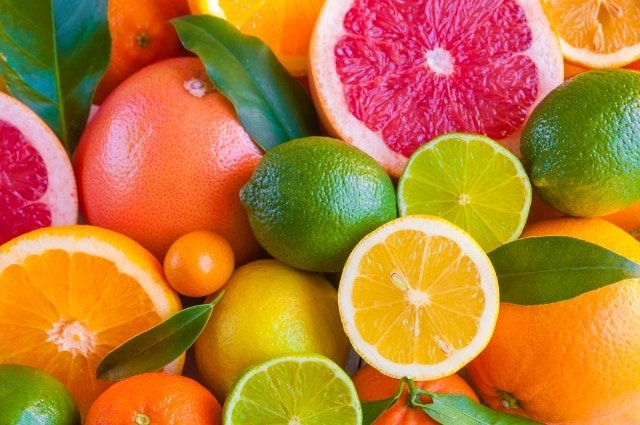What makes citrus fruit the number 1 choice in summer?