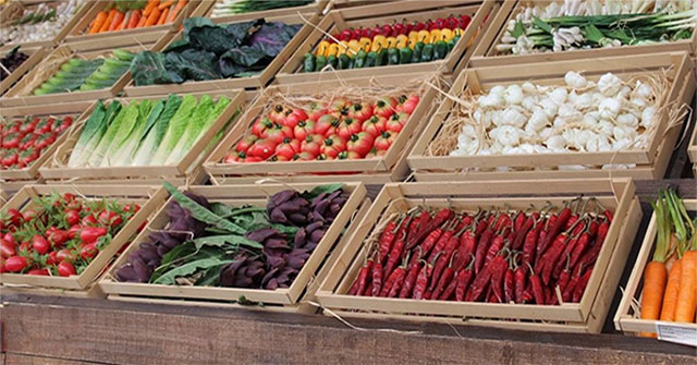 What to do to remove pesticide residues in vegetables and fruits?