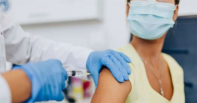 When is the best time to get the flu vaccine?