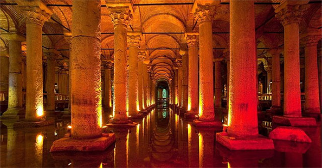 Which 1,500-year-old 'palace' was once abandoned underwater?