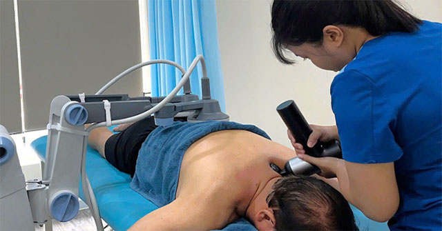 Why can neck and shoulder massage be deadly?