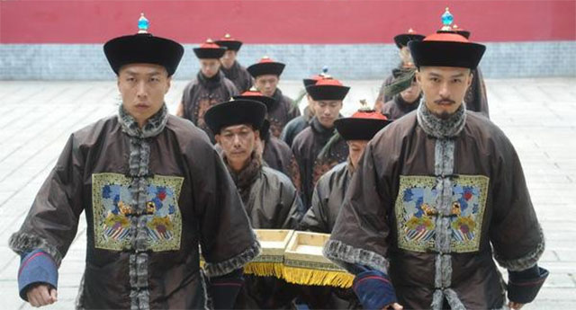 Why is the bodyguard not as pure as the eunuch?