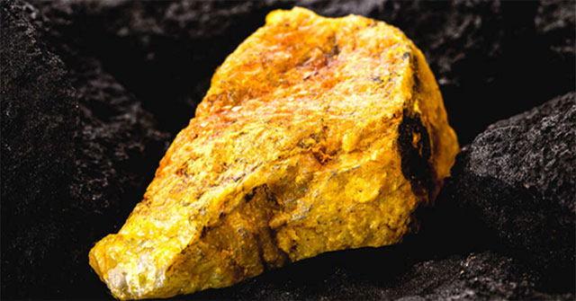 Why is uranium used to make atomic bombs?