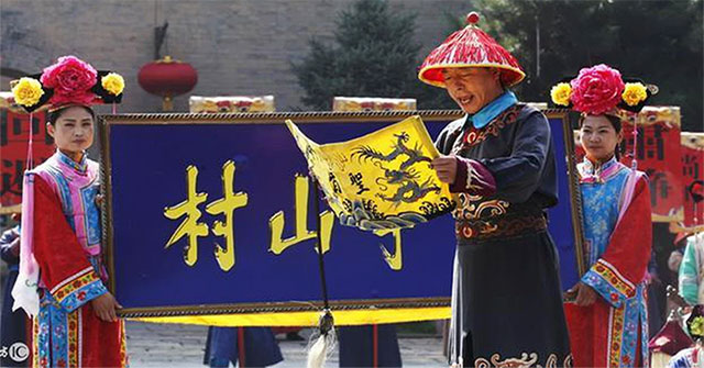Why were eunuchs in the past often illiterate but still able to read holy orders?