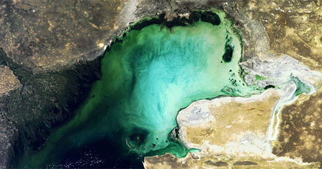 World's Largest Lake: Caspian Sea, is it really a 'sea' or a 'lake'?