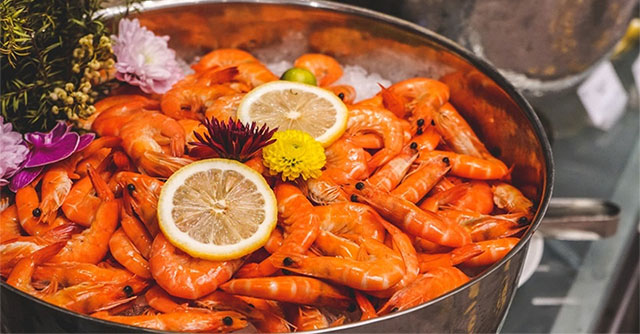 You should pay attention to foods that easily create alcohol levels