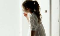12 very simple signs to recognize ghosts, but can you believe them?